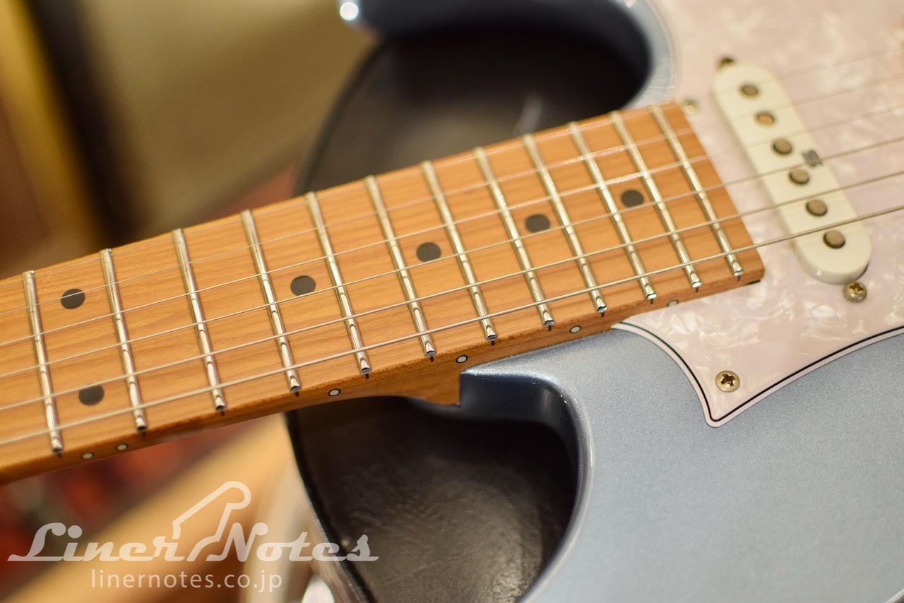 Ibanez 2019 Prestage AZ2204 (Ice Blue Metallic)（中古）【楽器検索