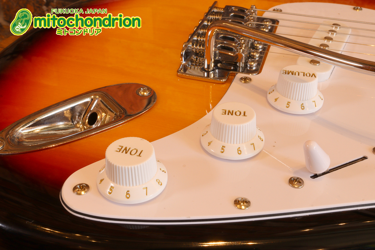 Legend エレキギター ストラトキャスタータイプ 3トーンブラウン 楽天