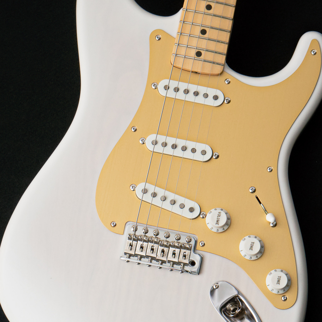 Fender Made in Japan Heritage 50s Stratocaster White Blonde【4.03