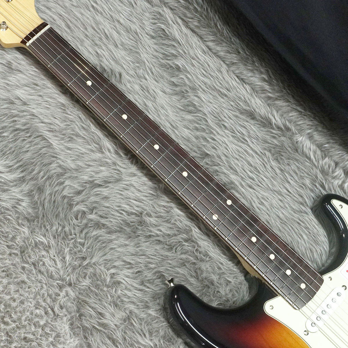 Fender Made in Japan Heritage 60s Stratocaster RW 3-Color Sunburst