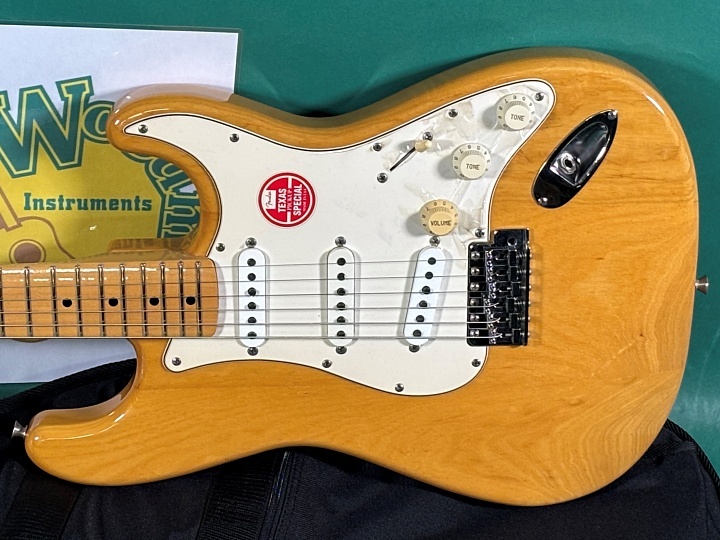 FENDER JAPAN ST71-85TX　2002 NAT FENDER JAPAN ST71-85TX 2002 NAT Fender Japan St71-85Tx 2002