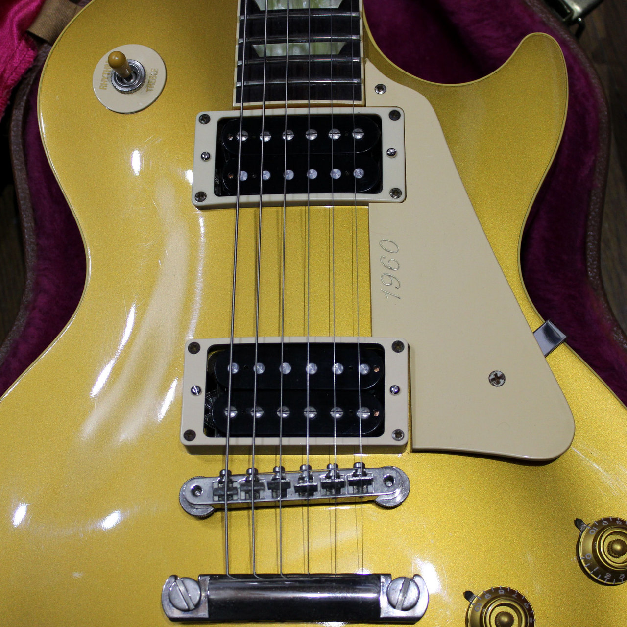Gibson Les Paul Classic 1960 Gold Top 1995年製 です。（中古