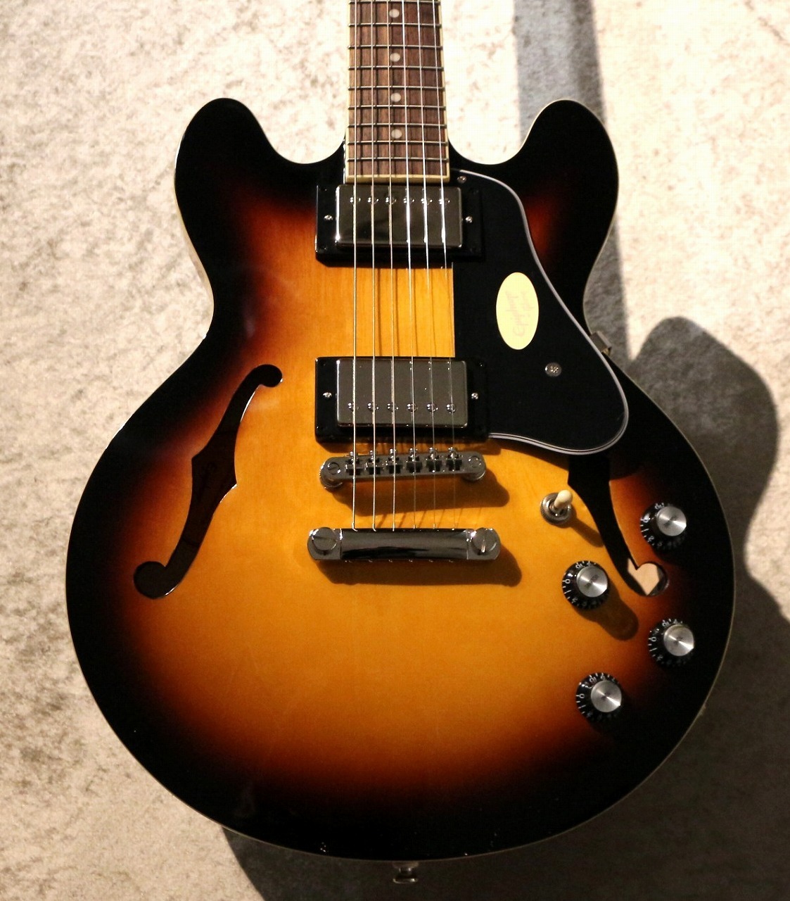 Epiphone 【小ぶりセミアコ】ES-339 ～Vinatage Sunburst