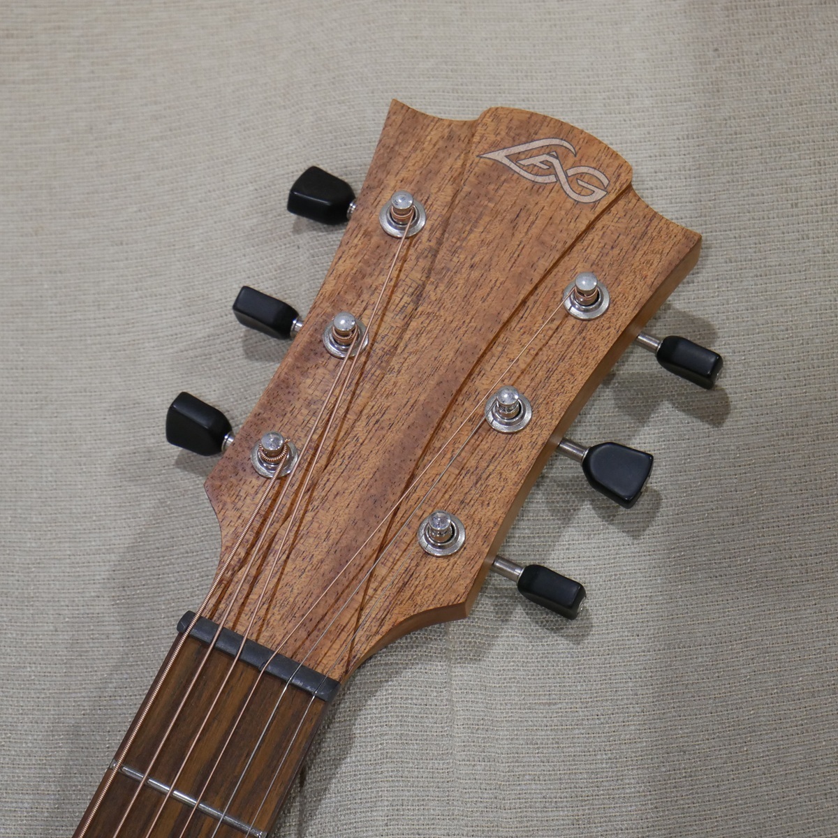 LAG Guitars T70D-NAT / Dreadnought Natural 【トップ単板モデル