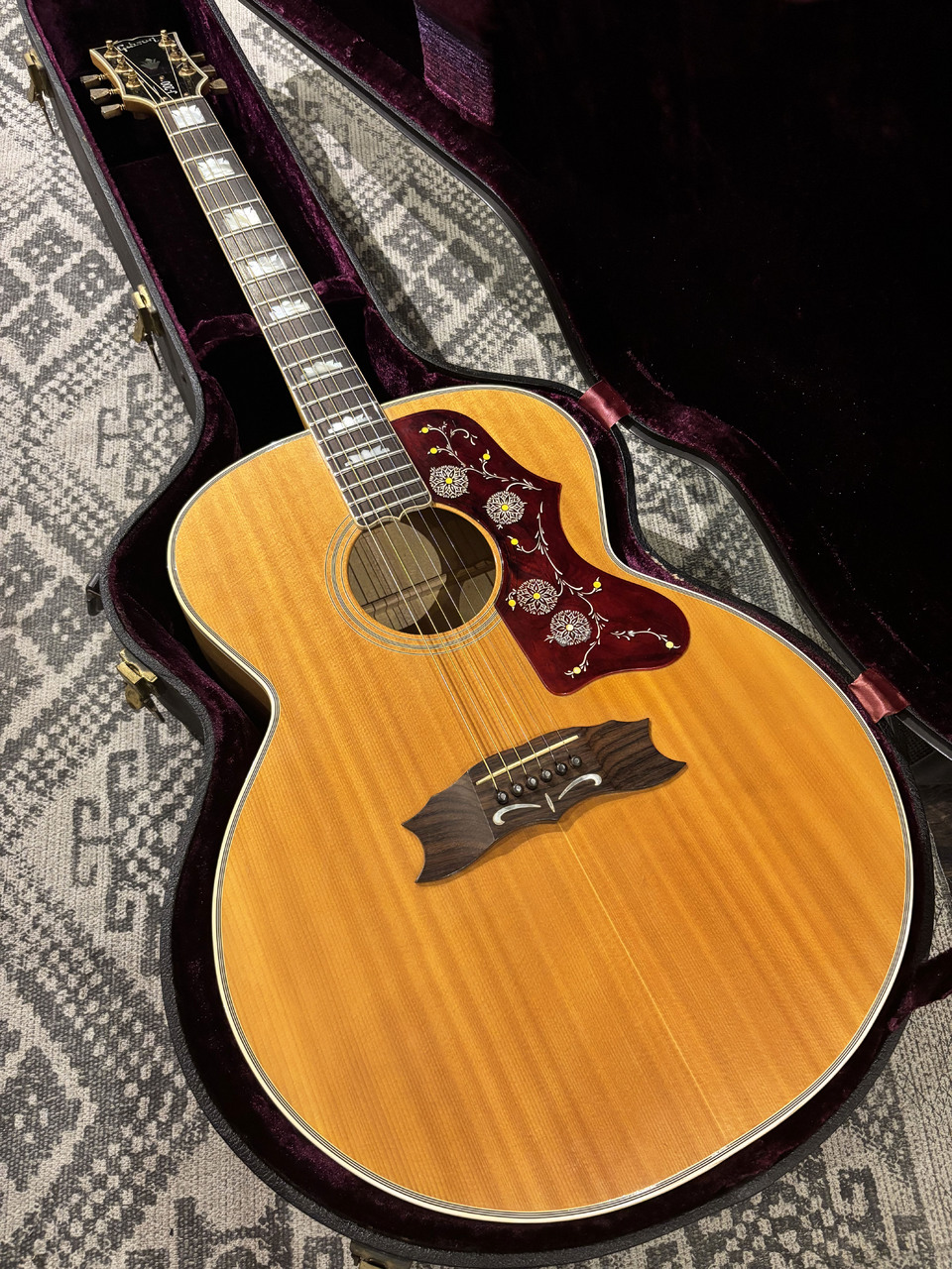 Gibson 1974 J-200 Natural（ビンテージ）【楽器検索デジマート】