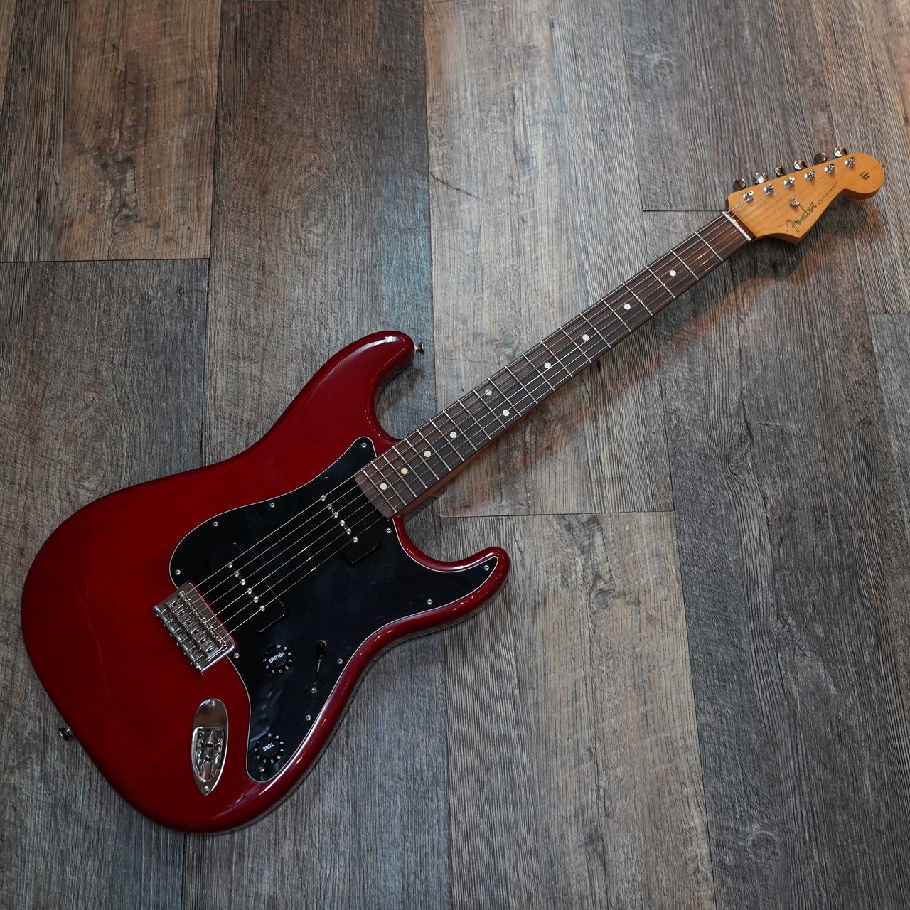 Fender Noventa Stratocaster（中古）【楽器検索デジマート】