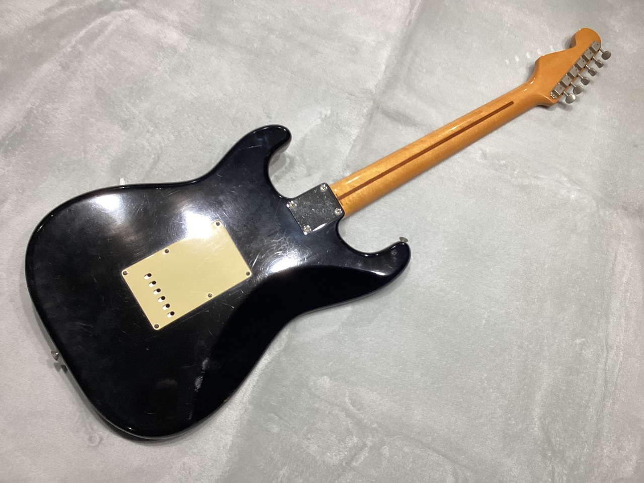 Fender Japan ST54-90 BLK ( ST54-900 )（ビンテージ）【楽器検索
