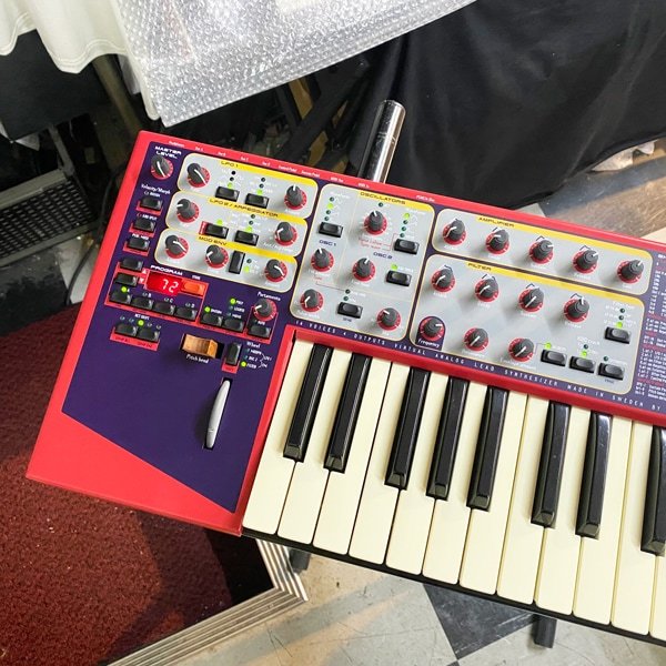 CLAVIA Nord Lead 2（中古）【楽器検索デジマート】