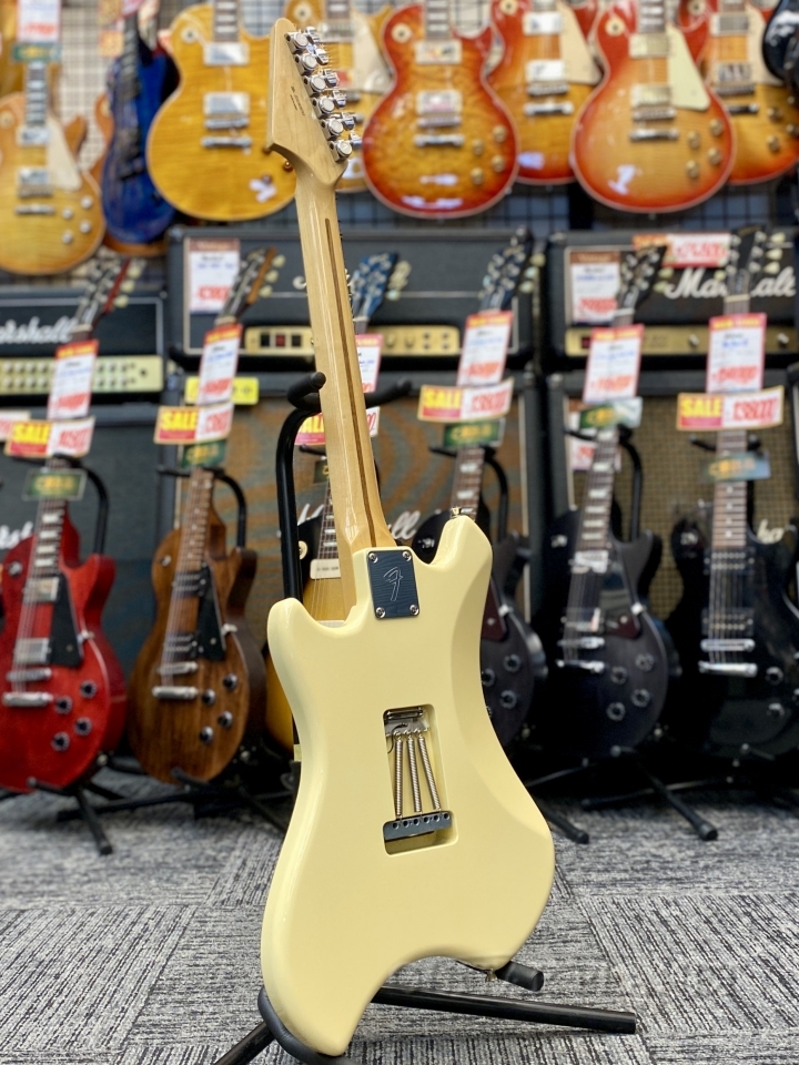 Fender Daiki Tsuneta Swinger -Vintage White- 2021年製 【Rare
