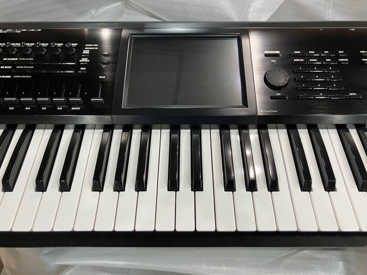 KORG KRONOS2-61 ◇即納可能!【1台限定B級品特価】【ローン分割