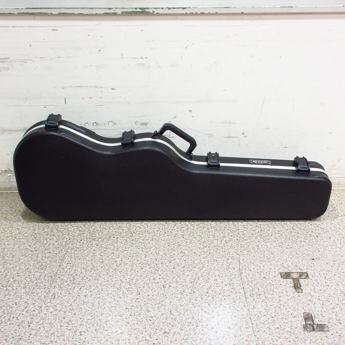 【レビューで送料無料】 SKB FB-4 Shaped Standard Bass Case ベース用ケース 【横浜店 その他