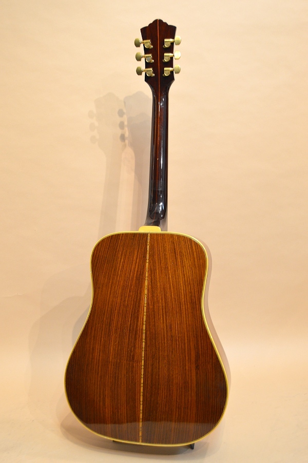 1970年代 Kansas ギルドD-55タイプ。 GUILD D-55 1977年製（ビンテージ/送料無料）【楽器検索デジマート】