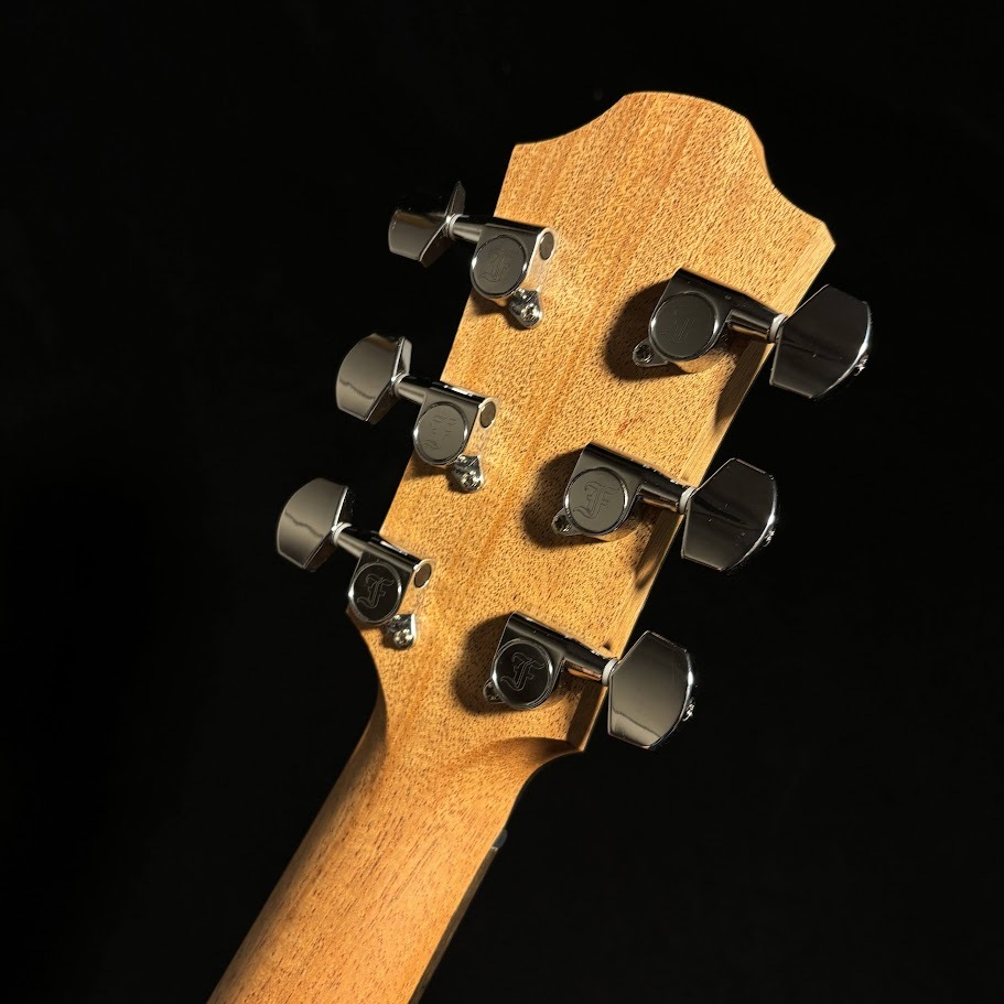 Furch 【迅速発送】Violet DLX Gc-EM a アコースティックギター（新品