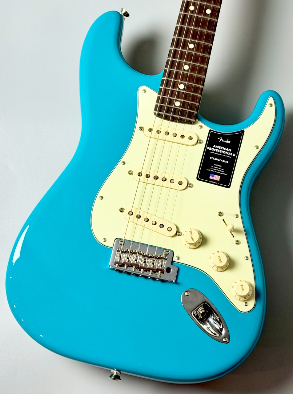 Fender American Professional II Stratocaster RW -Miami Blue