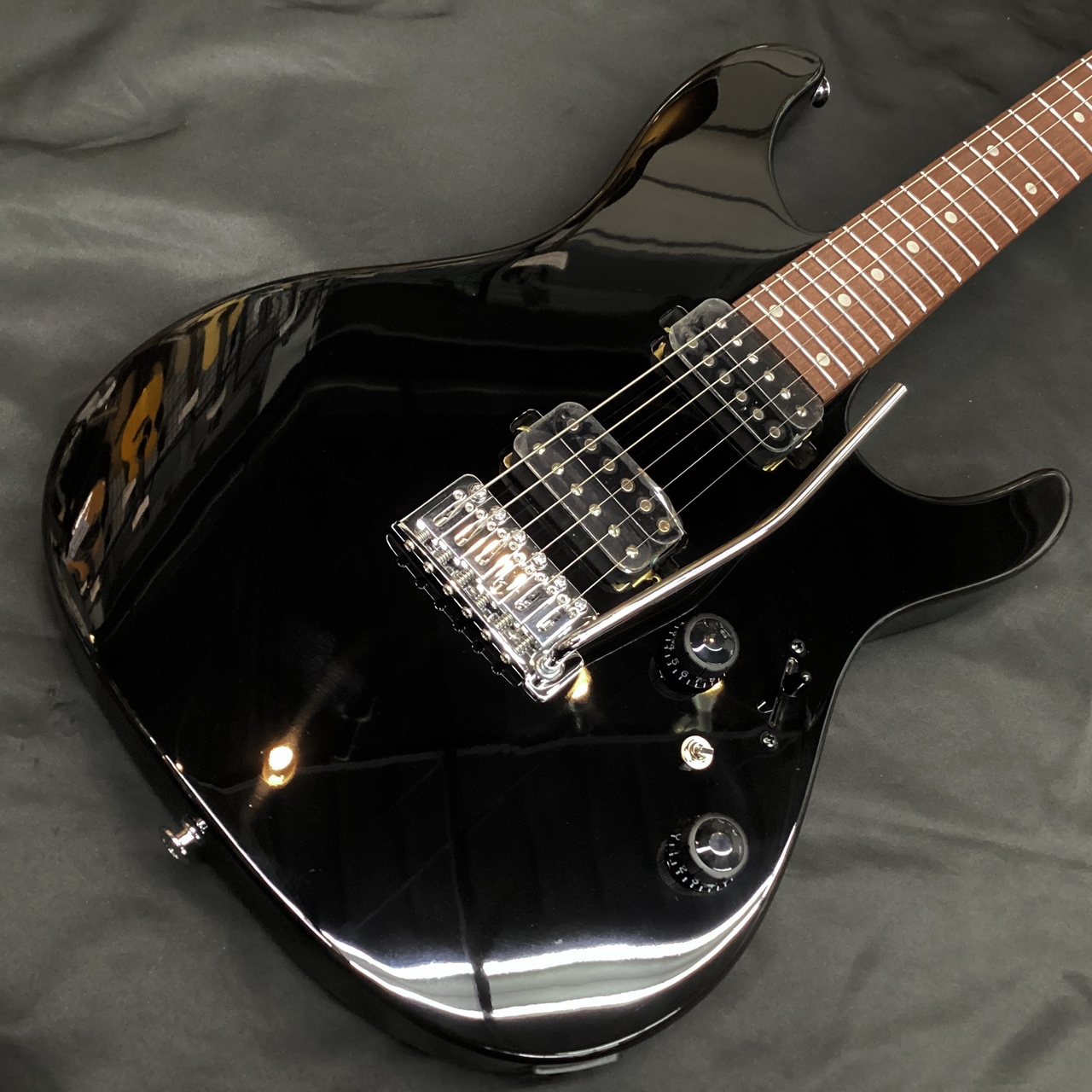 Ibanez AZ24S2/BK (アイバニーズ 24フレット ブラック) （新品）【楽器