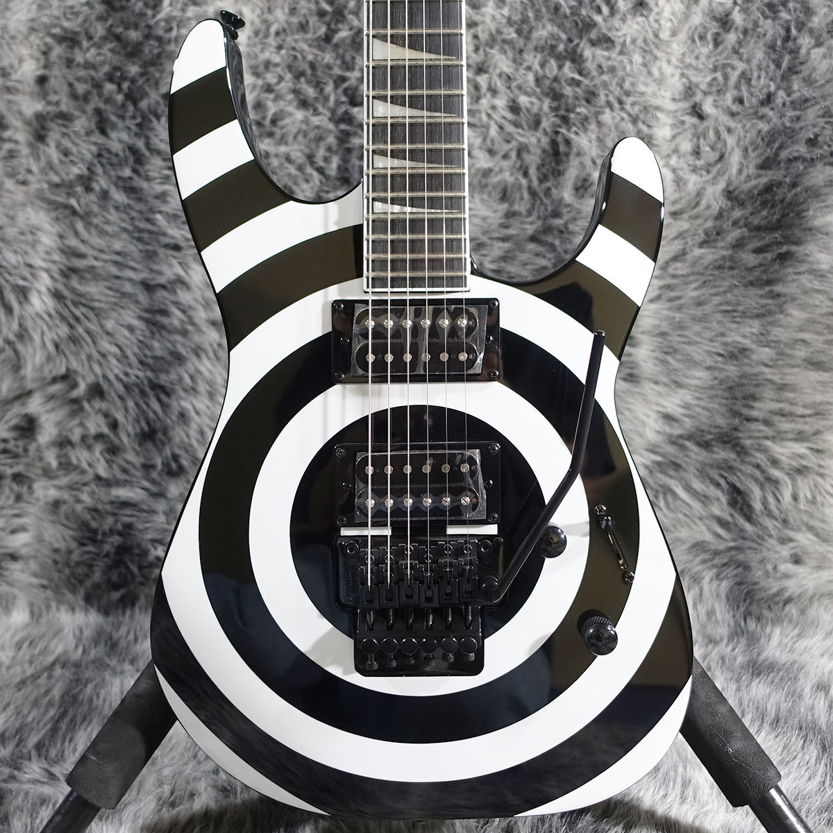 Jackson X Series Soloist SLX DX Graphic Srs Bullseye（新品/送料