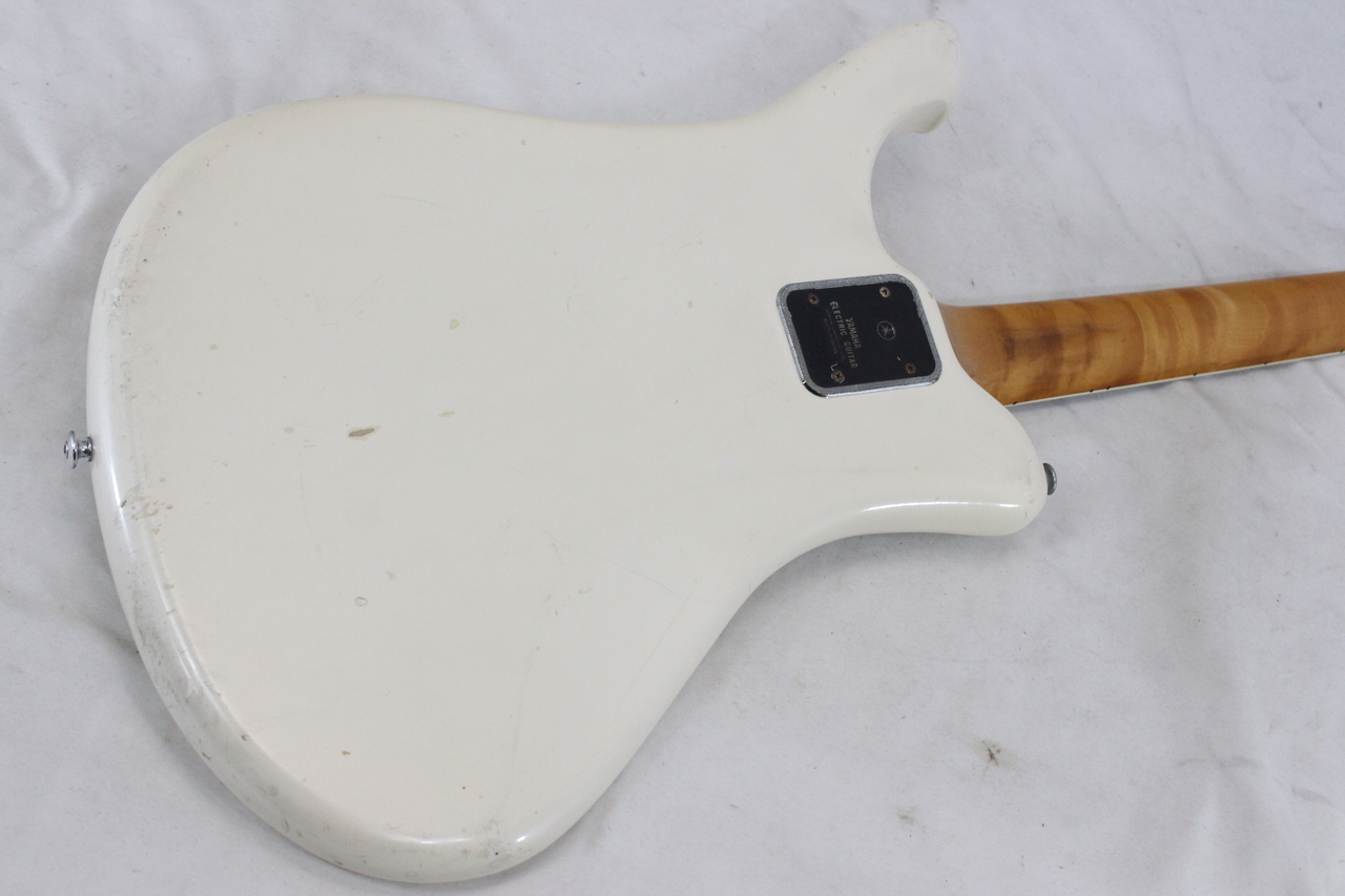 YAMAHA SE203 ホワイト ビンテージエレキギター YAMAHA SE203 ホワイト ビンテージエレキギター