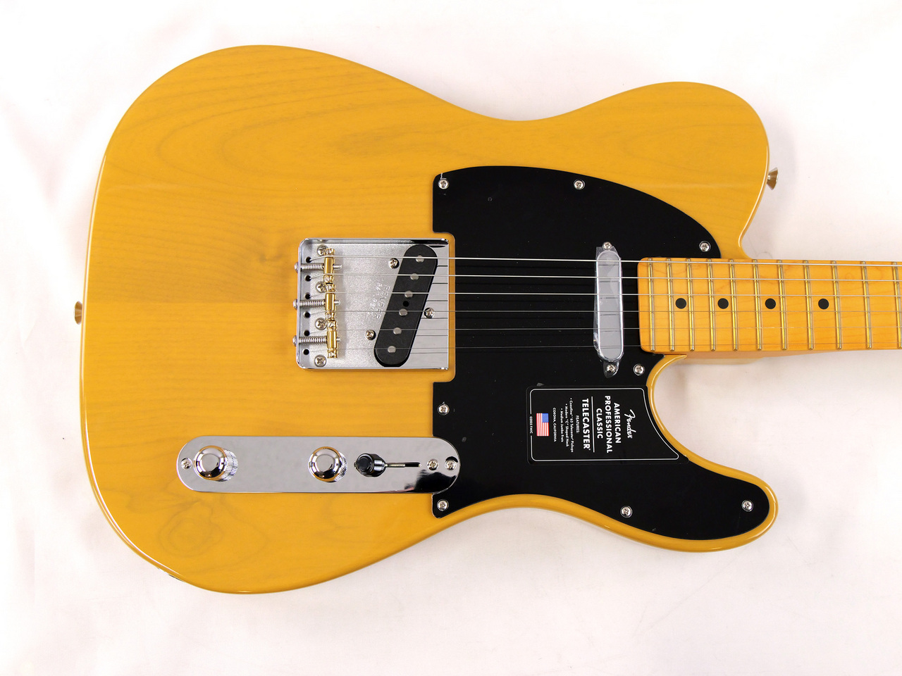 美品FenderTelecaster American professional Fender Electric Guitars - American Professional Telecaster