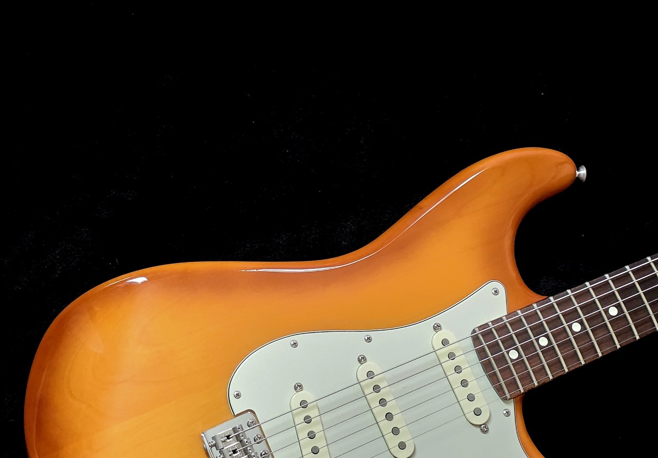 Fender American Performer Stratocaster（中古）【楽器検索デジマート】