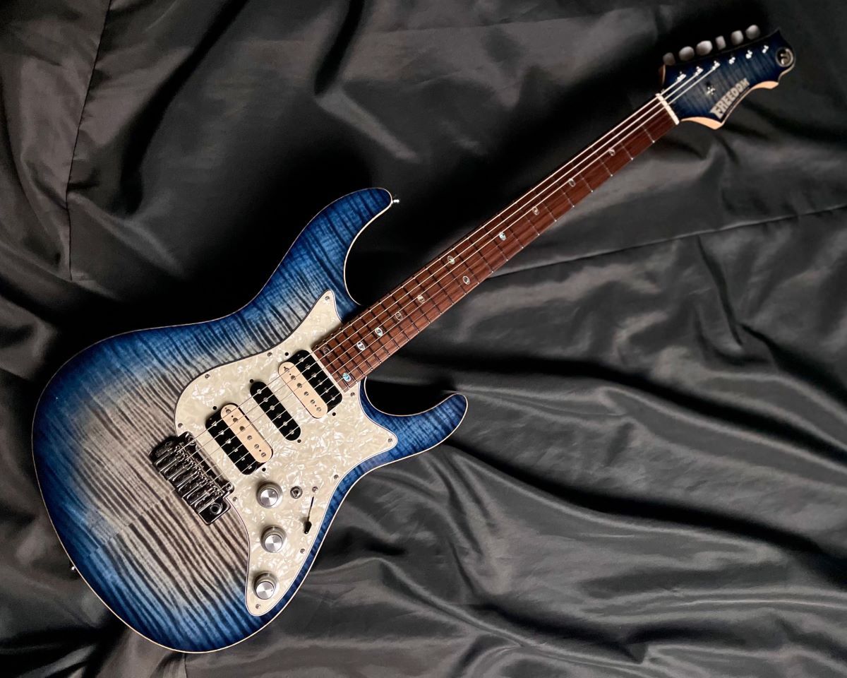 FREEDOM CUSTOM GUITAR RESEARCH C.S.Hydra 24F 淡麗《響》セセラギ