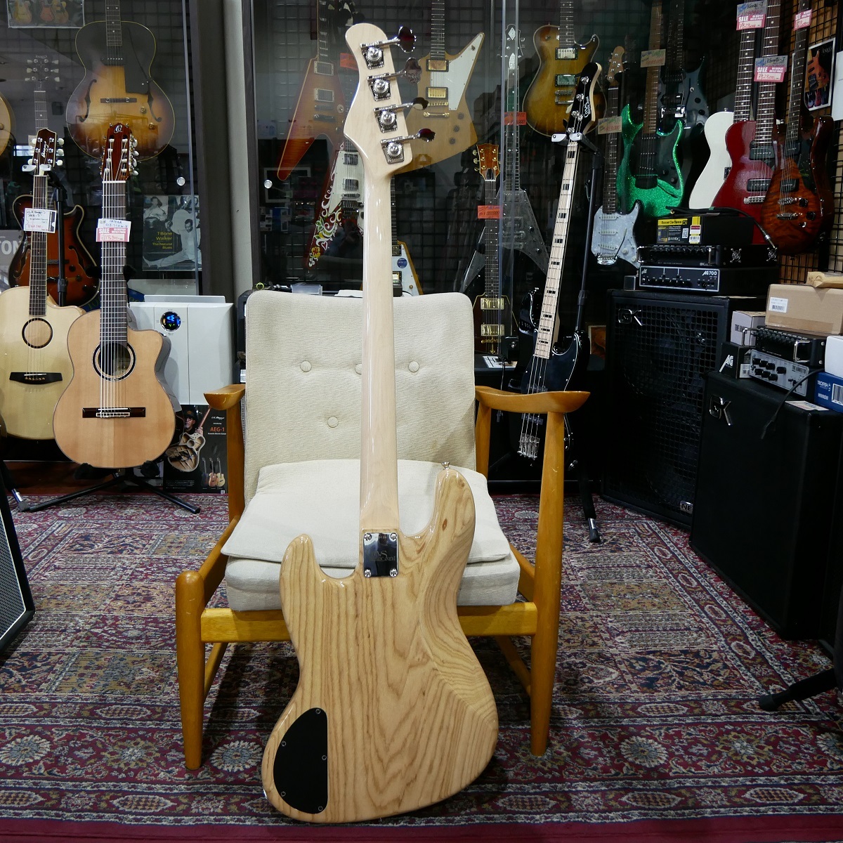 Crews Maniac Sound JB-2004 / Maple Fingerboard / Natural 【4弦