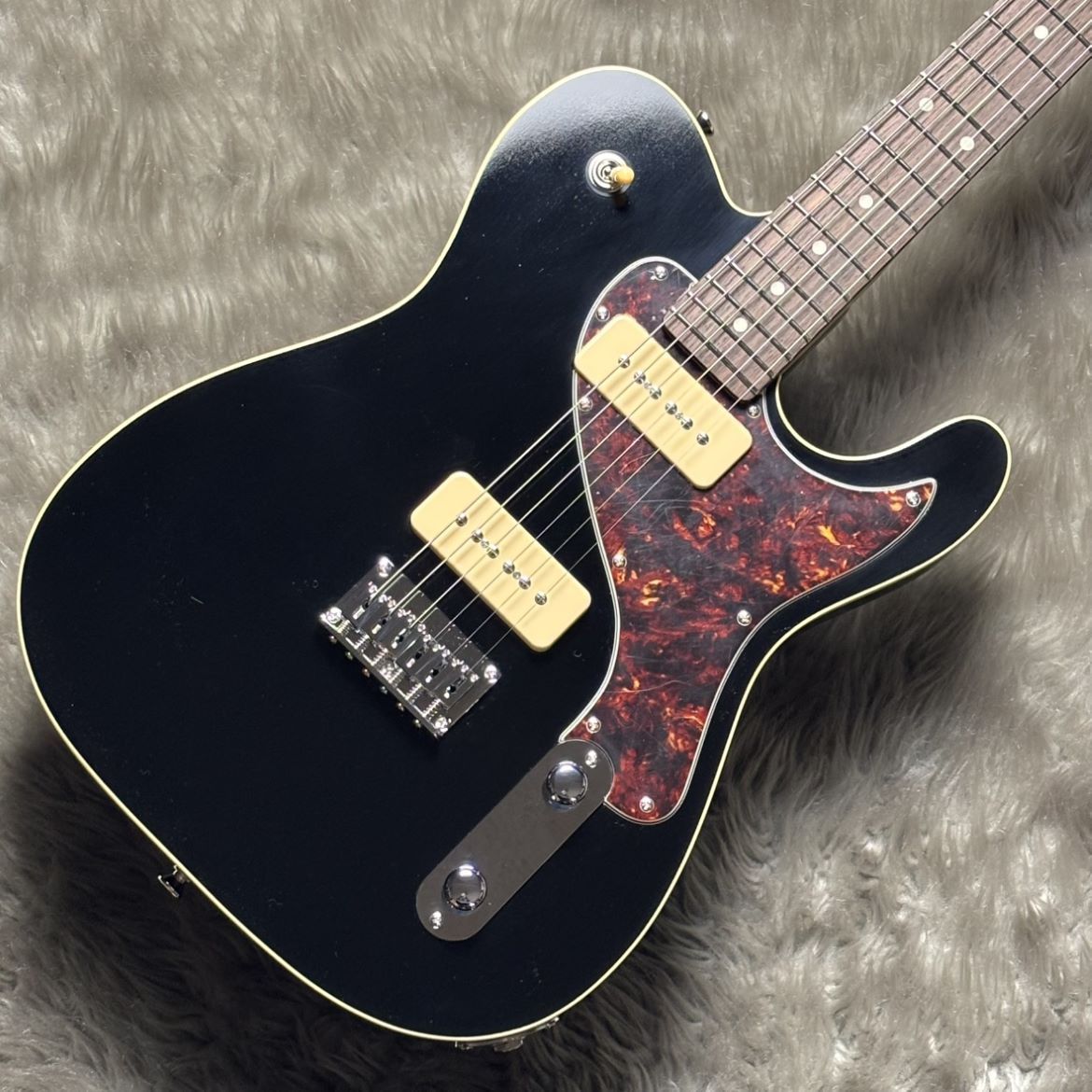 THXE80%RICHリキッド　2本　土日割引　当店最強体感 Moon RM-DXII BK/R CR（新品/送料無料）【楽器検索デジマート】