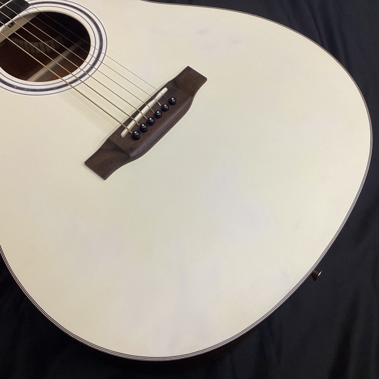 Vintage VEC1900/WHS(ヴィンテージ アコースティックギター エレアコ