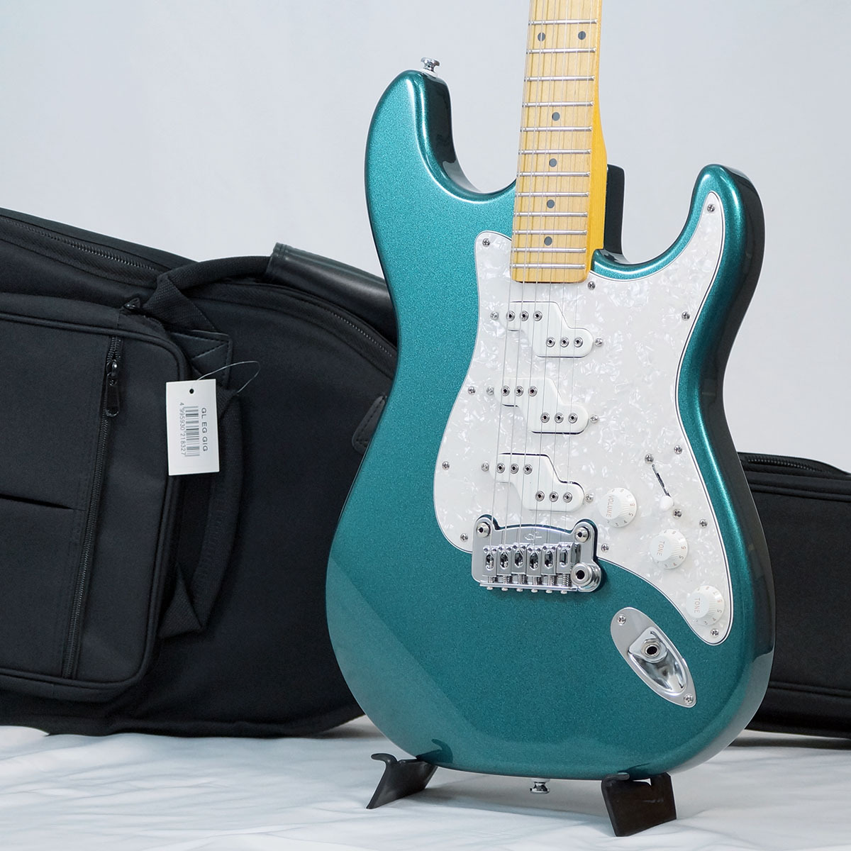 【全国送料無料】 G&L Tribute Series  超美品！ G&L Tribute Series COMANCHE (Emerald Blue Metallic/Maple
