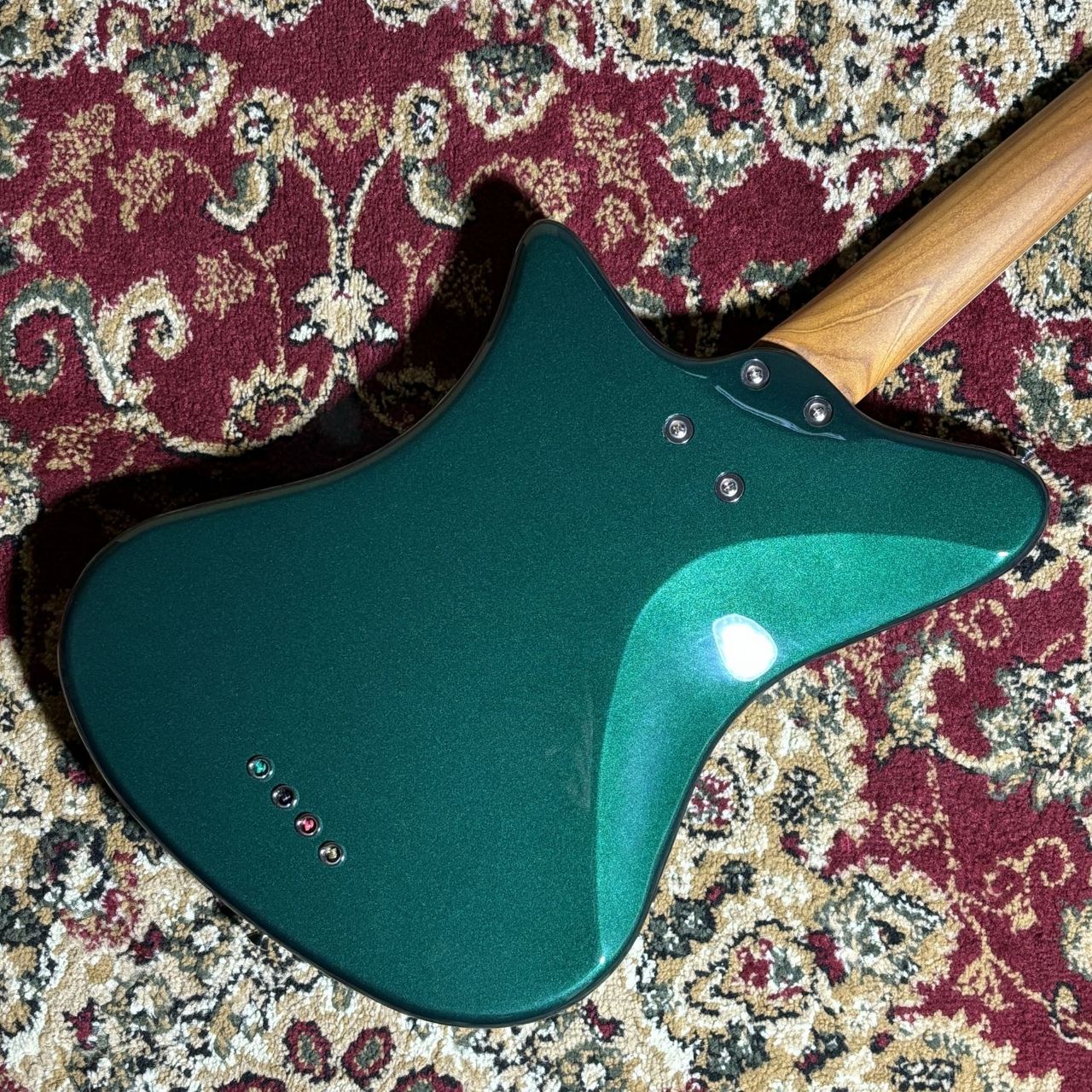 エレキベースボディ Amazon | ベースボディ DIY 木製 未完成 エレキベースボディ 全3選択