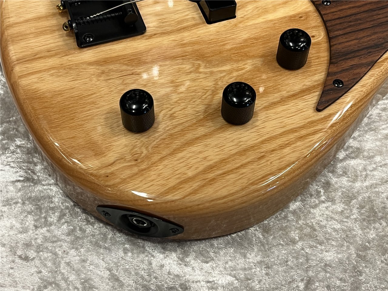 Aria Pro II RSB-700WP/5【Natural】（新品/送料無料）【楽器検索