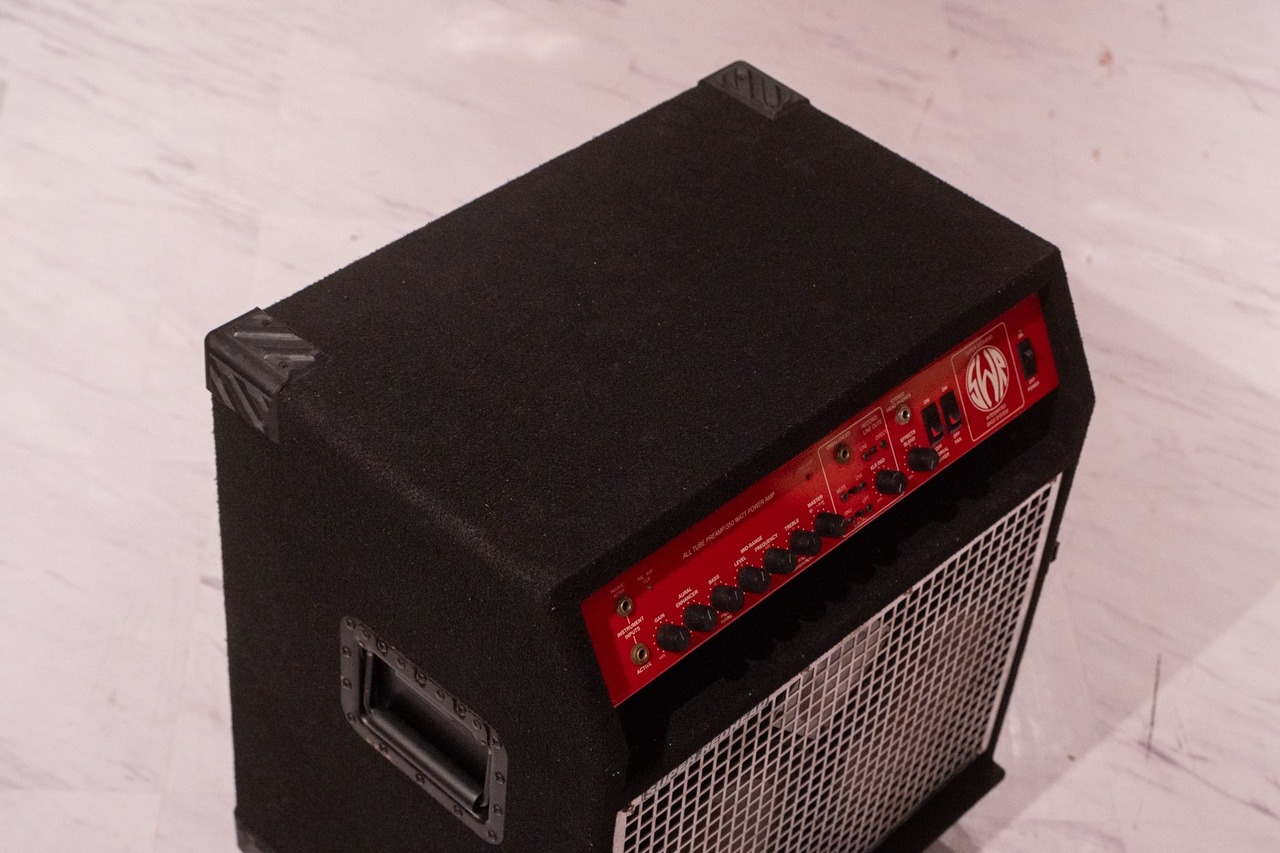 名器SWR SUPER REDHEAD ベースアンプ　360w 動作確認済み SWR SUPER REDHEAD【GIB横浜】（中古）【楽器検索デジマート】