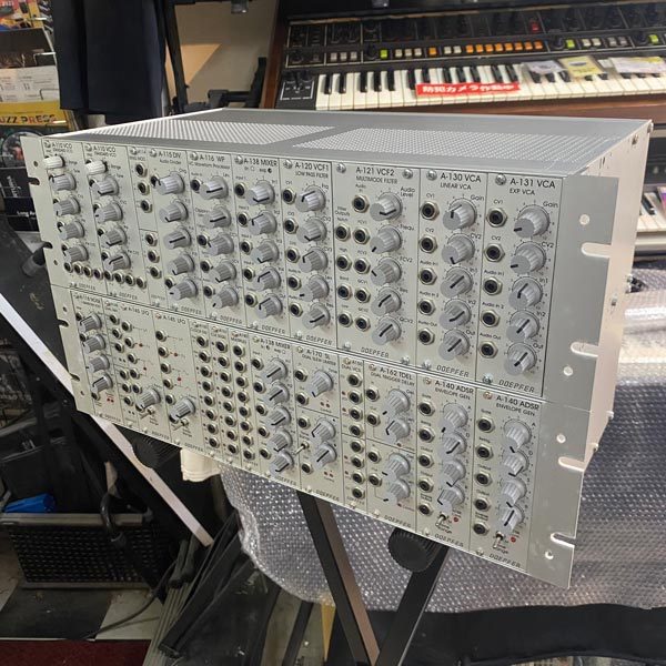 鍵盤楽器 Doepfer A-100 P9 PSU2 A-100 P9 - A-100 Eurorack Modular Cases - 有限会社 福産起業