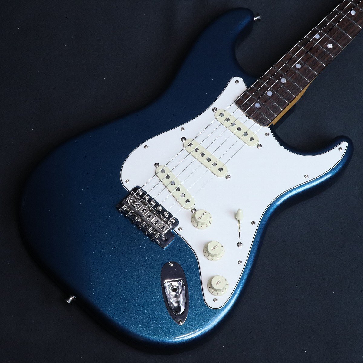FENDER Takashi Kato Stratocaster 未使用品 Fender Takashi kato Stratocaster® Rosewood Paradise Blue