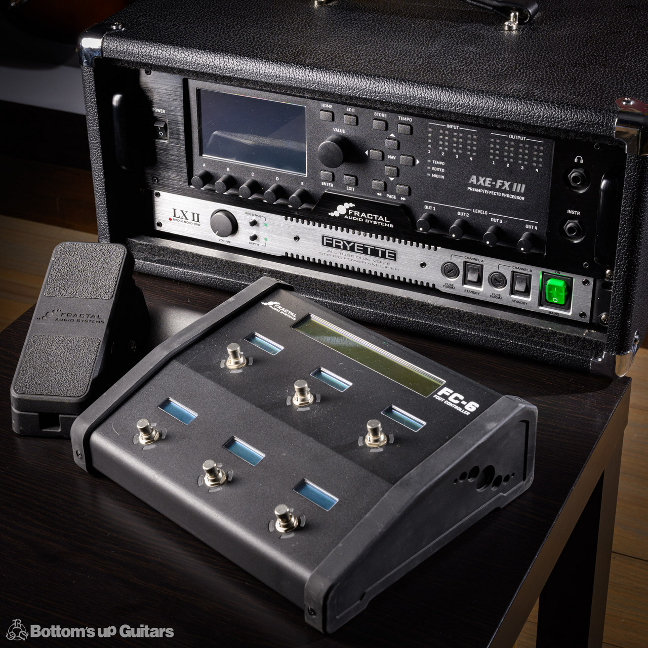 FRACTAL AUDIO SYSTEMS 即戦力SET!! Axe Fx III + FC-6 + EV-2 + FRACTAL AUDIO SYSTEMS 即戦力SET!! Axe Fx III + FC-6 + EV-2 +