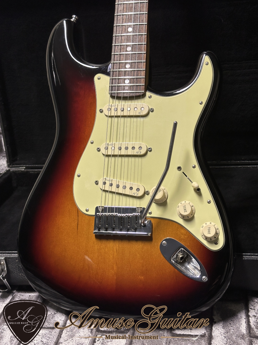 Fender USA American Deluxe ストラトキャスター N3 Fender USA American Deluxe Stratocaster N3 Cherry Burst