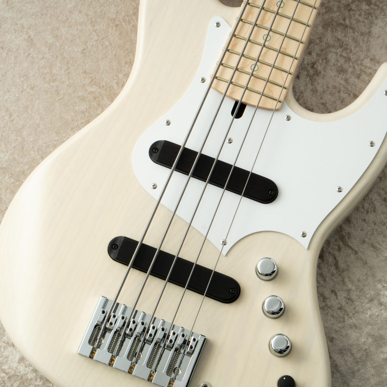 XOTIC XJ-1T エレキベース ホワイト XOTiC XJ-1T 6st White Burst <エキゾチック>｜平野楽器