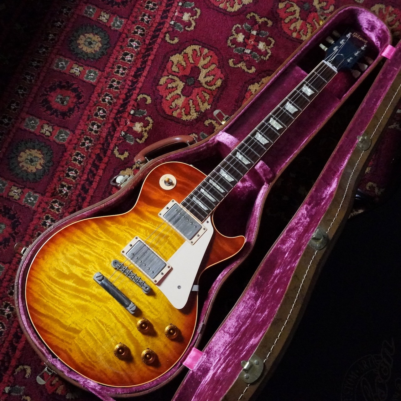 Gibson Lespaul standard キラートップ　極上美品です。 Gibson Lespaul standard キラートップ 極上美品です。 エレキギター