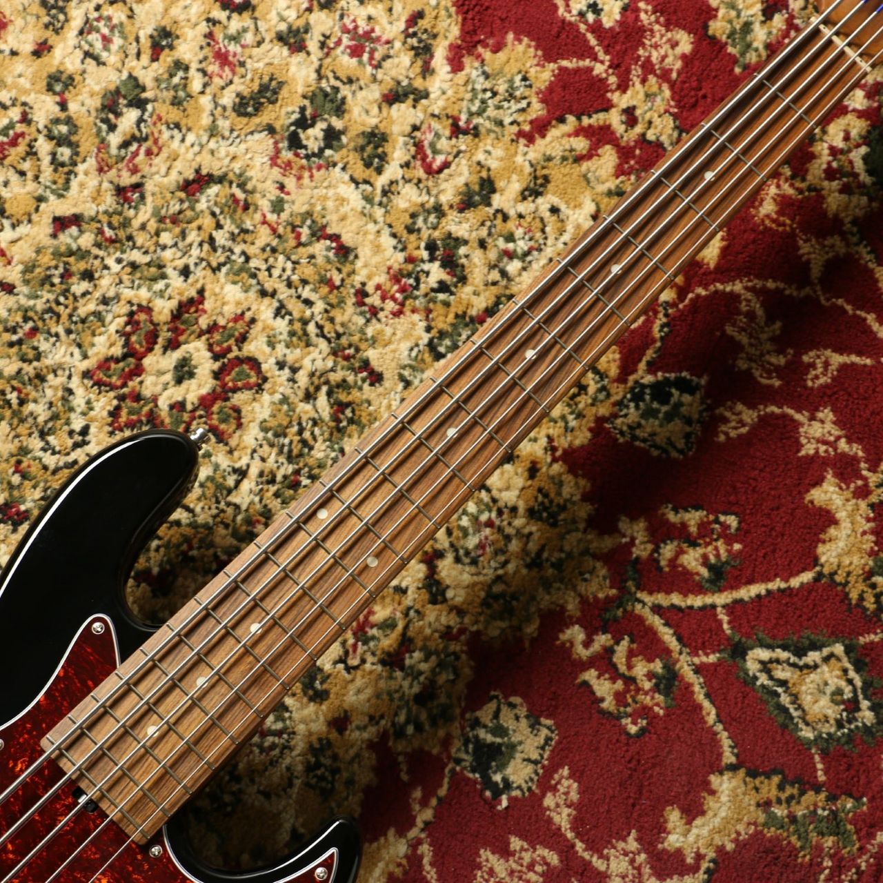 Sadowsky MX21 HP5/R Morado Fingerboard Black 21-Fret Hybrid P/J