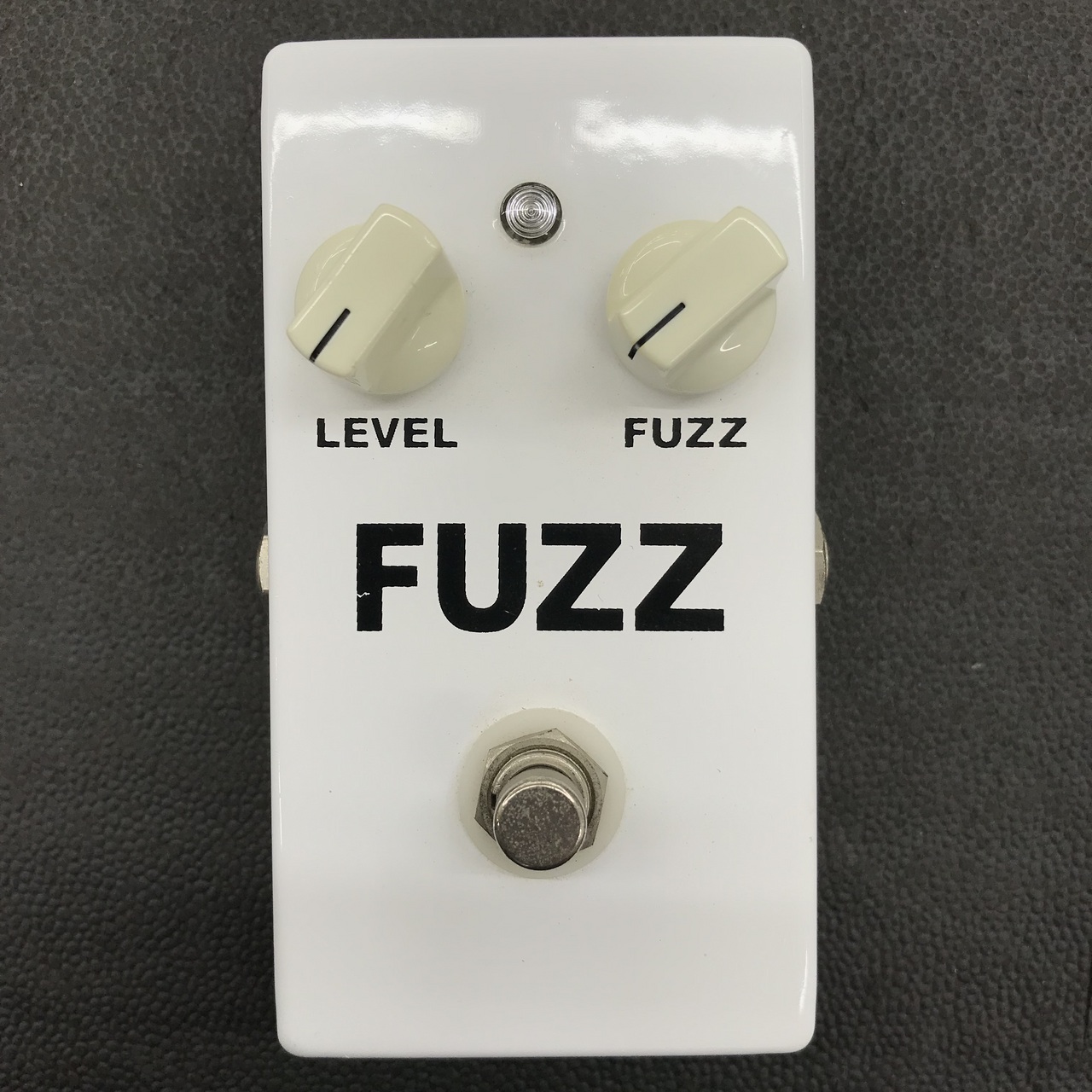 ギター AREA51 FUZZ Area51 - FUZZ – LEP INTERNATIONAL