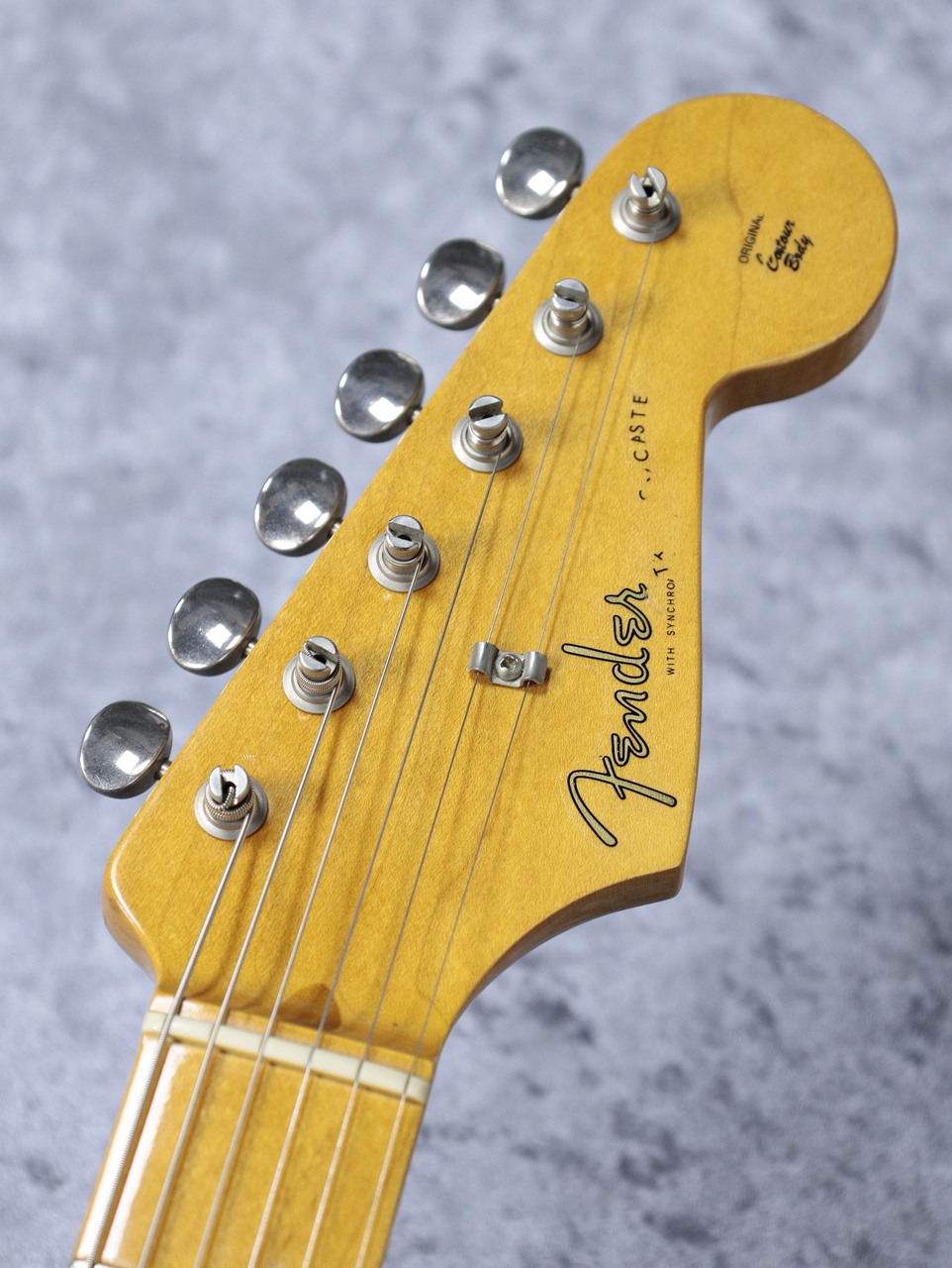 Fender American Vintage 1957 Stratocaster Thin Lacquer -2CS