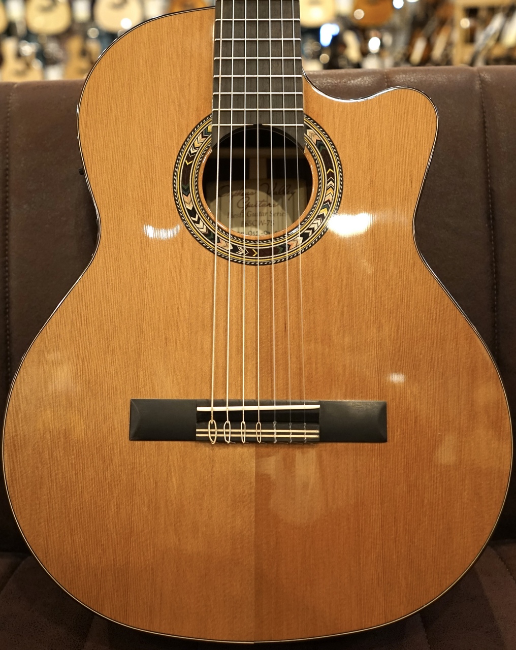 Orpheus Valley Guitars F65CW-7C 7弦 エレガット シダー単板（新品