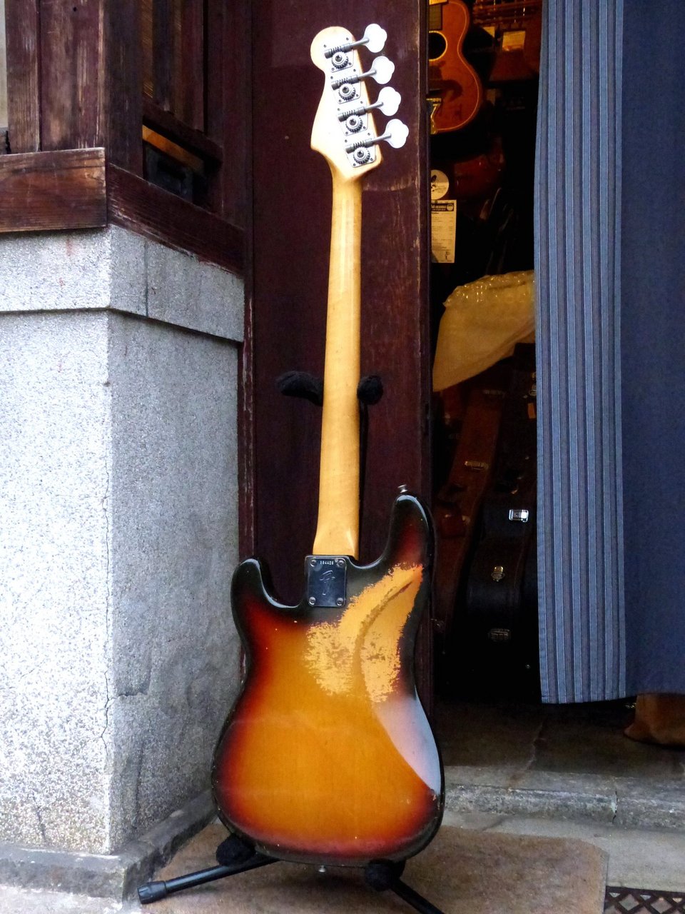 【再整備品】ノーブランド コンポーネント プレベ レッド 赤 メイプル指板 Fender '73 Precision Bass（ビンテージ）【楽器検索デジマート】