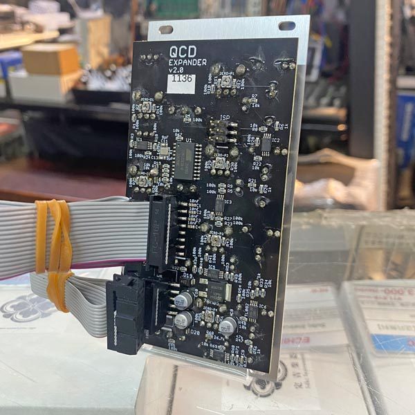 4ms Quad Clock Distributer Expander（中古）【楽器検索デジマート】