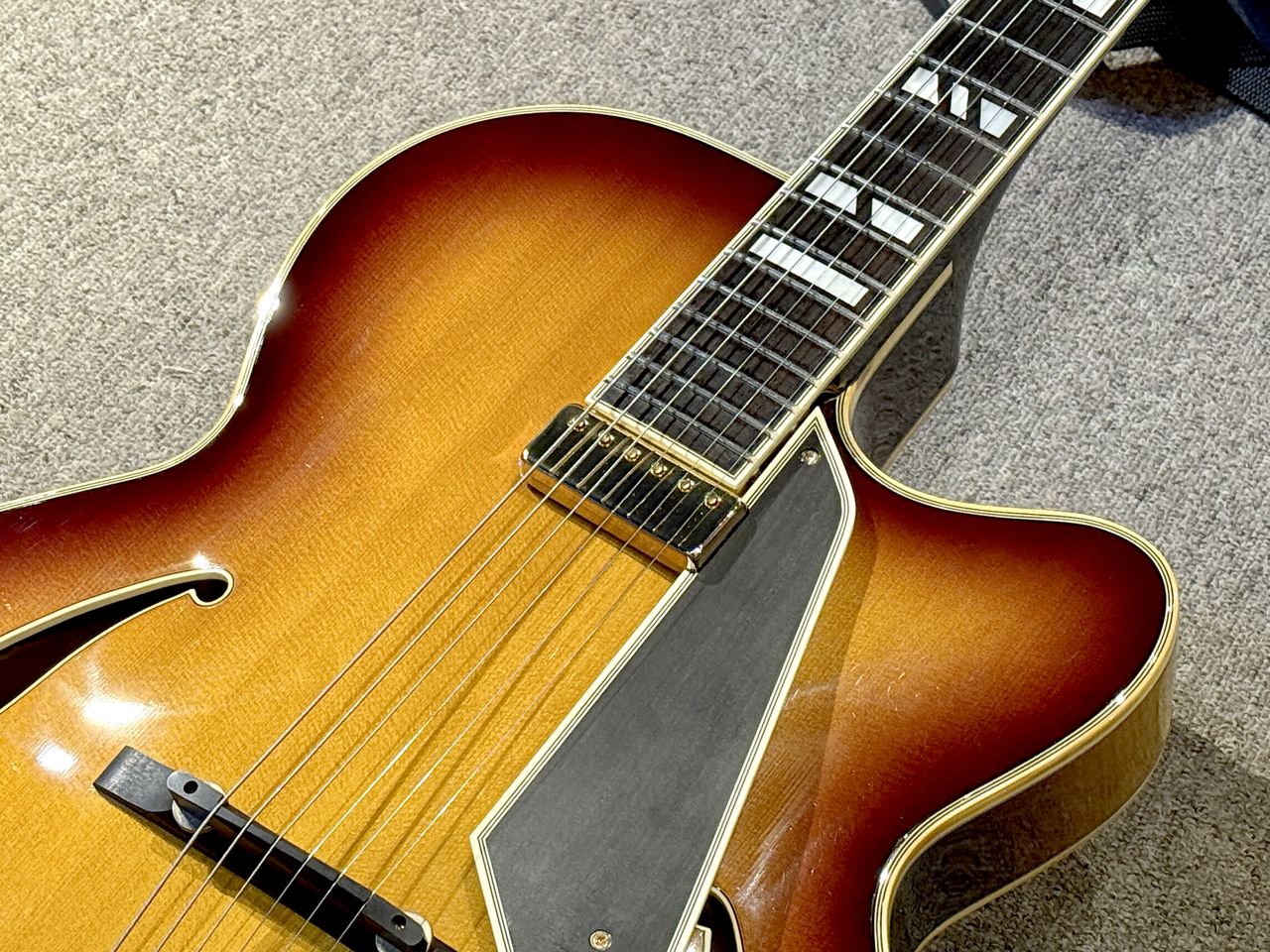 D'Angelico Angelica New Yorker（中古）【楽器検索デジマート】