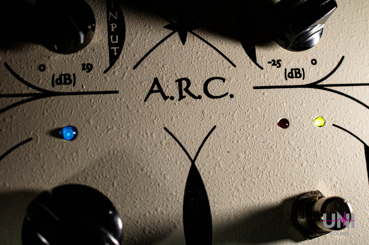 FMR Audio A.R.C. Compressor(中古)【楽器検索デジマート】 FMR Audio A.R.C. Compressor(中古)【楽器検索デジマート】