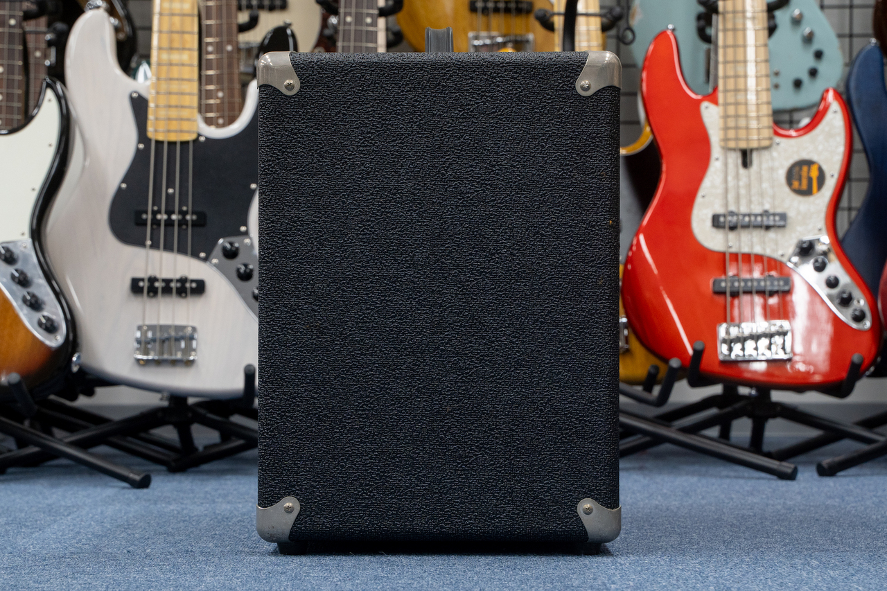 Ampeg BA-110【GIB横浜】（中古/送料無料）【楽器検索デジマート】