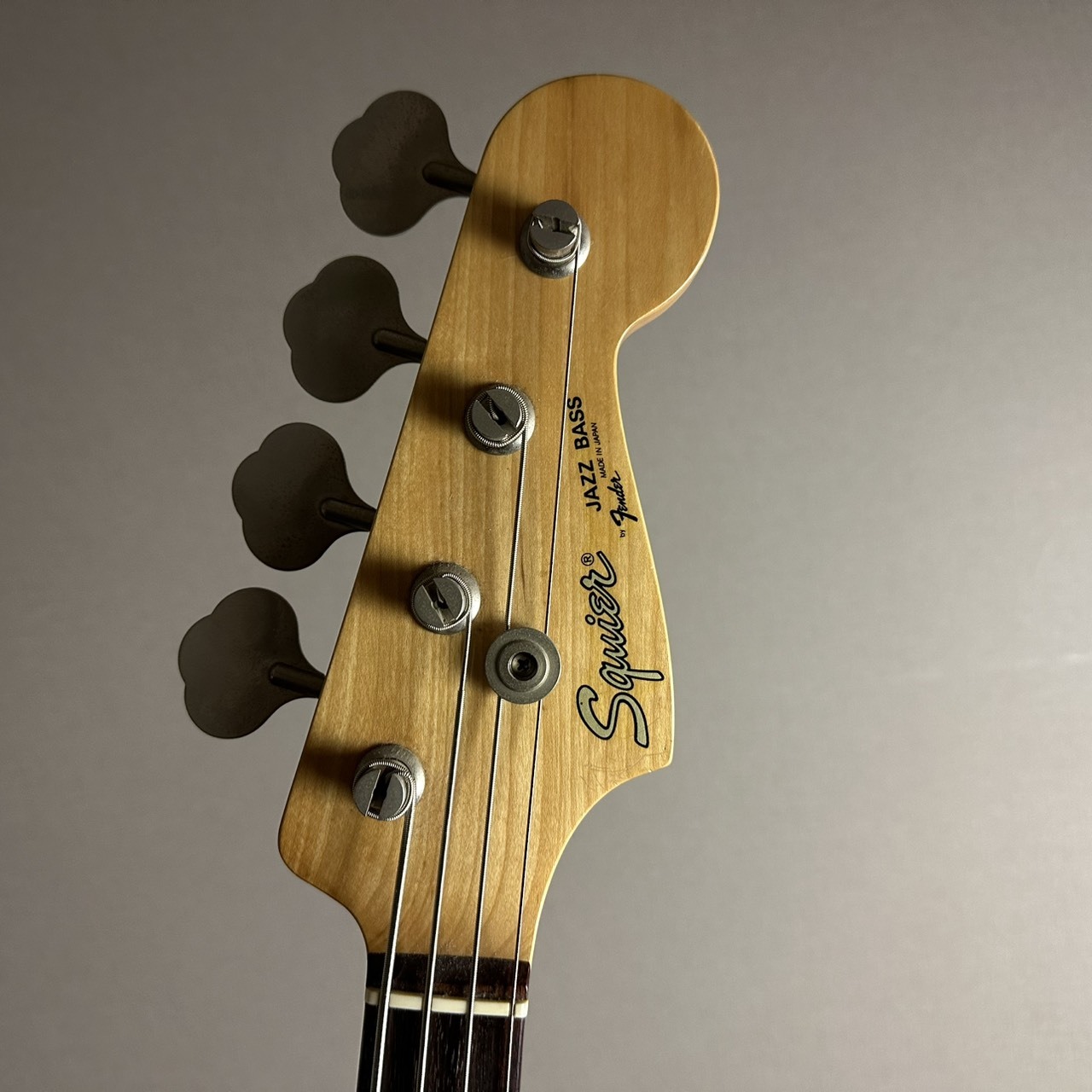 (特価) Squier by Fender JAZZBASS 「順反りジャンク」 Squier by Fender Jazz Bass 【日本製】【ジャンク】【現物画像