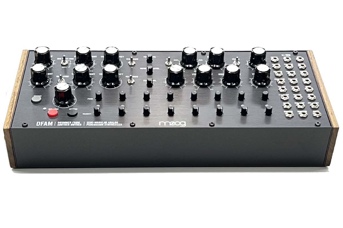 Moog Mother-32 セミモジュラーアナログシンセサイザー - ホビー・楽器 
