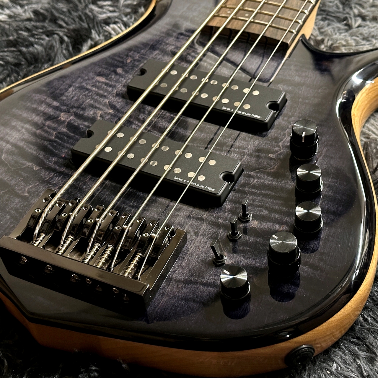 Sire Marcus Miller M7 Ash 5st TBK (Transparent Black) 【2025年製