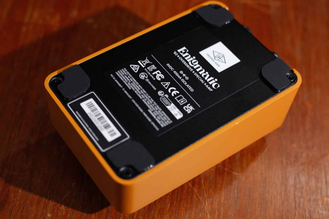 【純正ACアダプタ付】UAFX Enigmatic アンプシミュレーター Universal Audio UAFX Enigmatic '82 ODS Amp メーカー純正アダプター